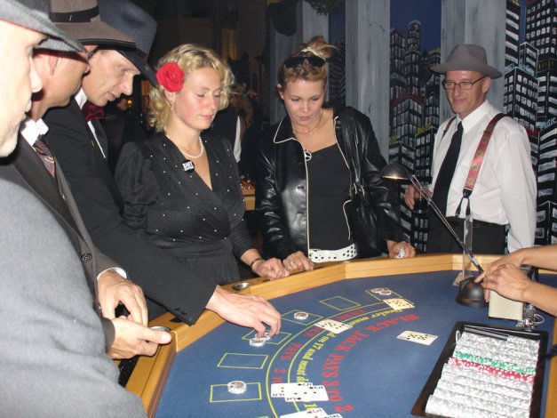 Roulette en Black Jack te boeken bij www.kwekel-evenementen.nl